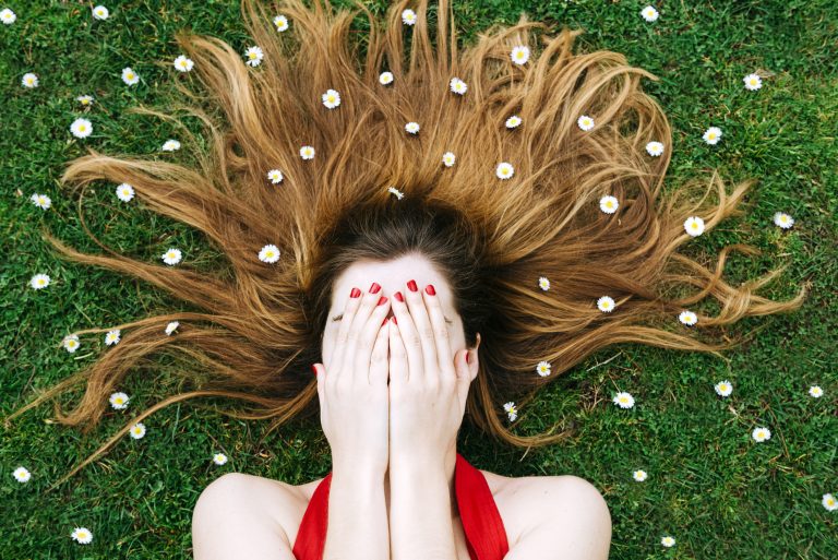 5 consejos para cuidar y mantener el color del cabello
