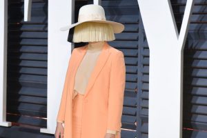 Sia prepara un nuevo álbum navideño