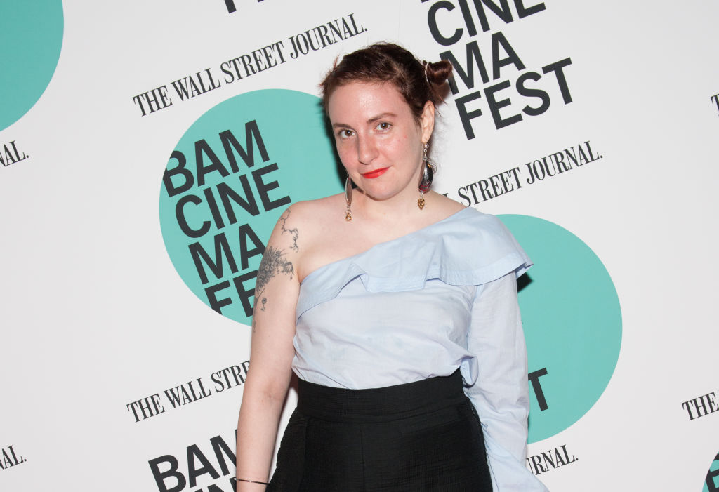Lena Dunham encarnará a la feminista que intentó asesinar a Warhol en "American Horror Story: Cult"