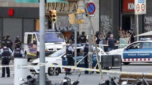 #FMDOSTEINFORMA Estado Islámico se adjudicó autoría del atentado terrorista en Barcelona