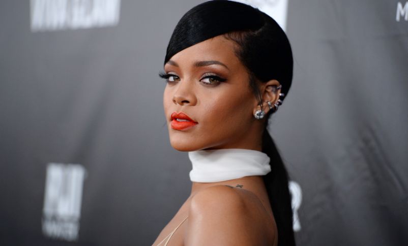 Rihanna estrenará línea de lencería para mujeres de todas las tallas