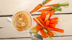 ¡No pases hambre! 10 snacks saludables por menos de 150 calorías