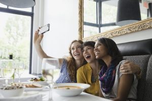 ¡Sólo necesitas tu celular! 10 consejos para lograr la foto perfecta en redes sociales