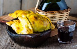 ¿Lo probarías? Este es el sándwich empanada que podrás disfrutar en Fiestas Patrias