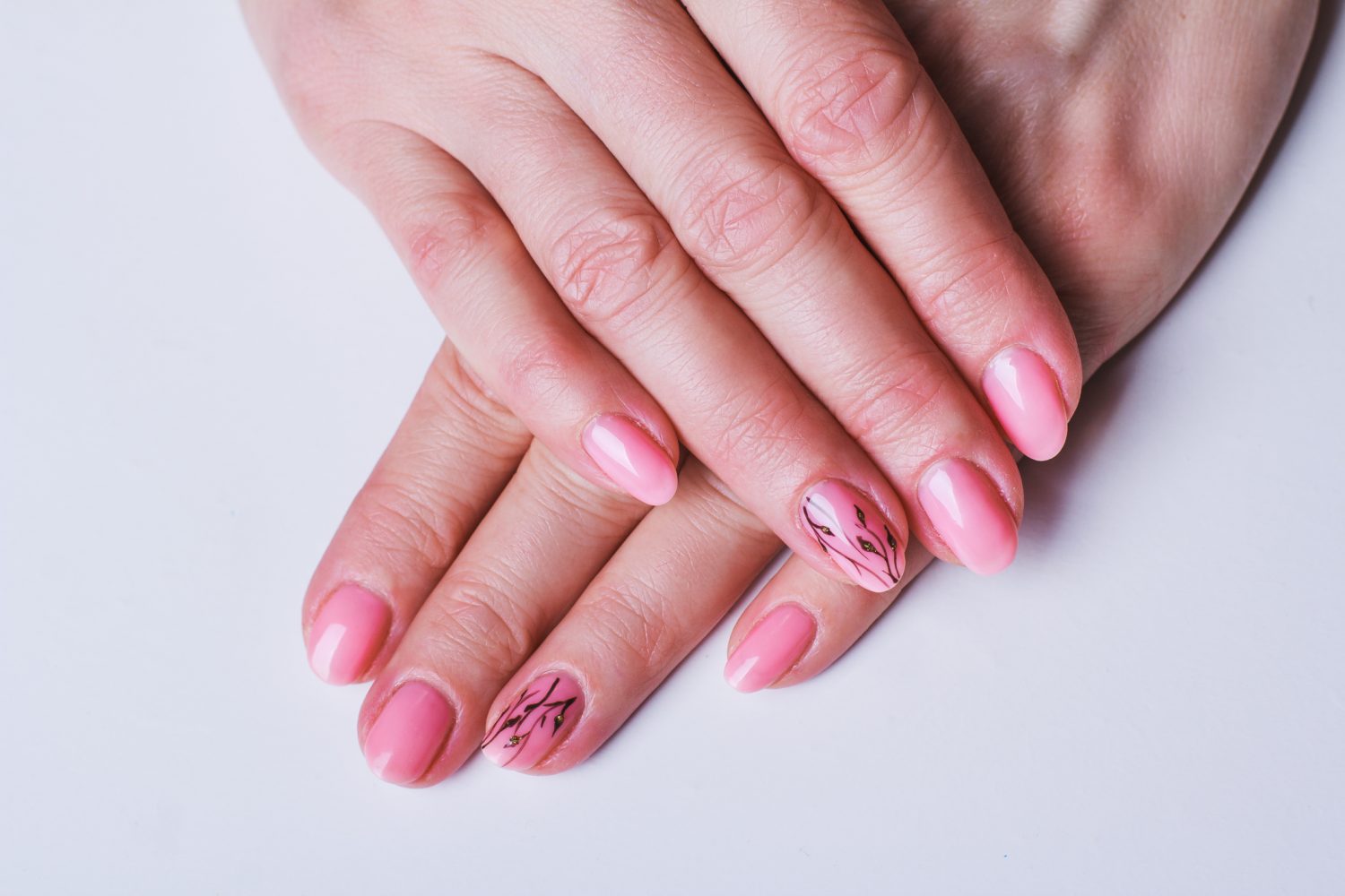 Manicure uñas florales