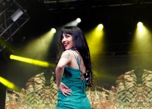 Mon Laferte se cansó de las críticas a su look y así respondió en redes sociales