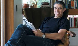 ¡Irreconocible! Polo Ramírez participó como soldado en la Parada Militar