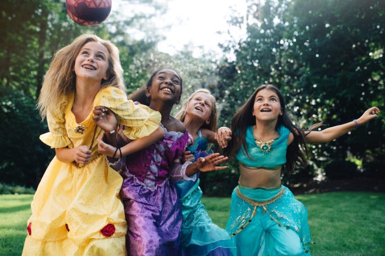 "Soy princesa siendo yo": Mira las inspiradoras fotografías de Disney para promover el empoderamiento femenino