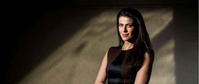 Tonka Tomicic deslumbra con un nuevo y criticado cambio de look