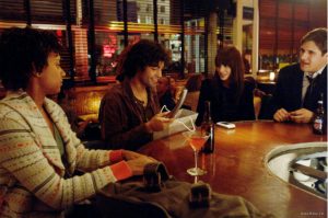 Sidebarring: la mala práctica que te impide disfrutar con las personas que tienes cerca