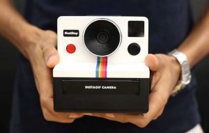 Inventan la primera cámara instantánea de GIFs