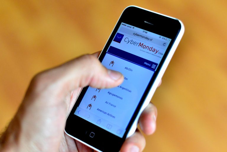 Estos son los mejores memes que ha dejado el CyberMonday 2017