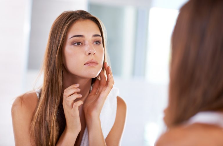 Paso a paso para cuidar tu piel después de usar maquillaje
