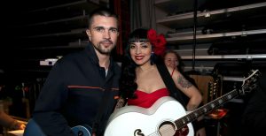 ¡Juanes y Mon Laferte alistan su primera gira en conjunto!