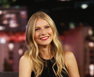 ¿Familia moderna? Esta es la particular foto de Gwyneth Paltrow que todos comentan