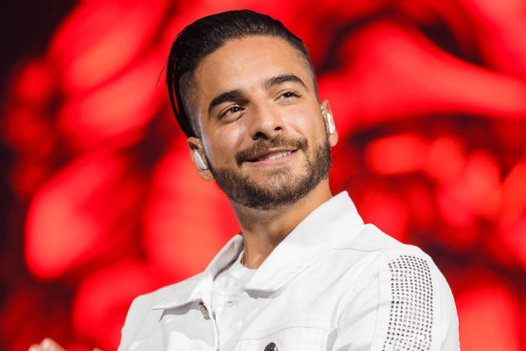 ¿Maluma en un ataúd? Esta es la polémica foto que se comenta en redes sociales