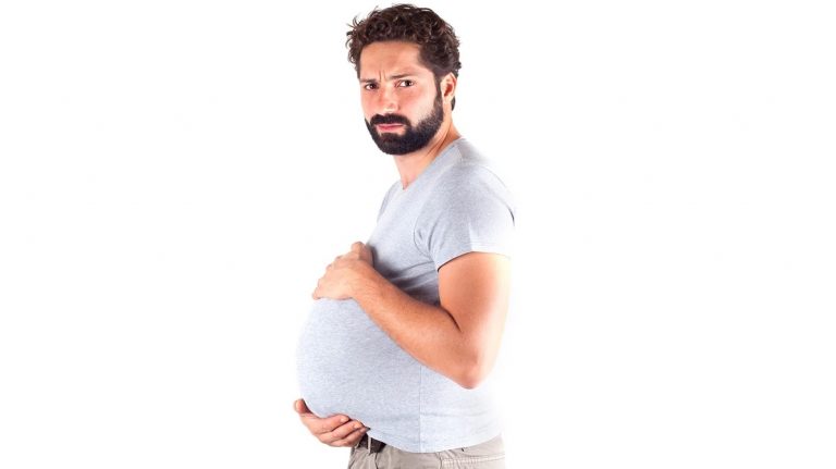 Hombre embarazado