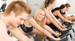 Conoce los poderosos beneficios de la bicicleta estática