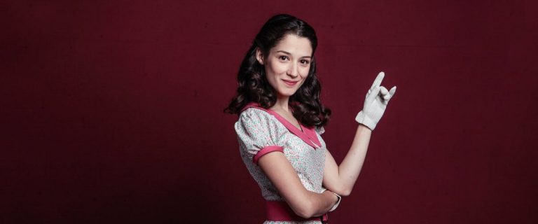 Actriz Fernanda Ramírez luce irreconocible en una atrevida sesión de fotos