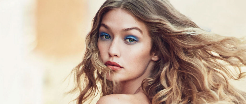 Gigi Hadid impacta con su axilas sin depilar