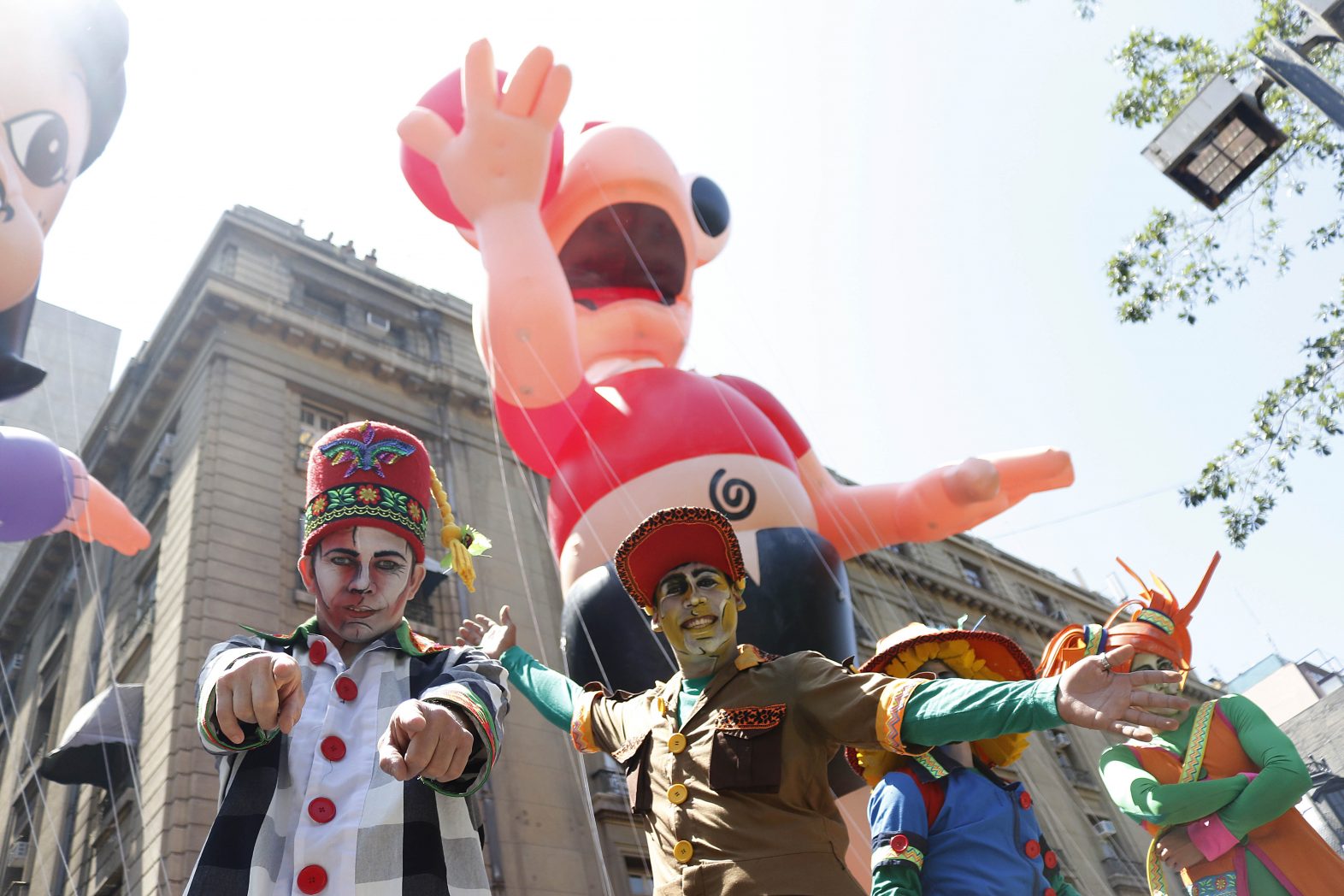 Adelanto París Parade 2017