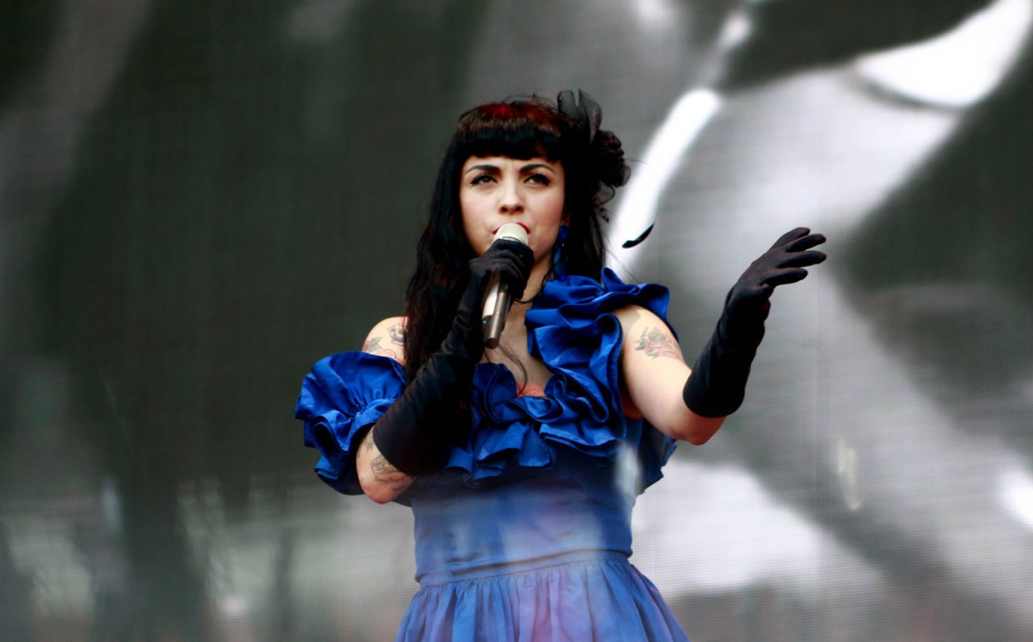 ¡Mon Laferte lidera la lista! Estos son los artistas chilenos más escuchados en radios nacionales durante el 2017