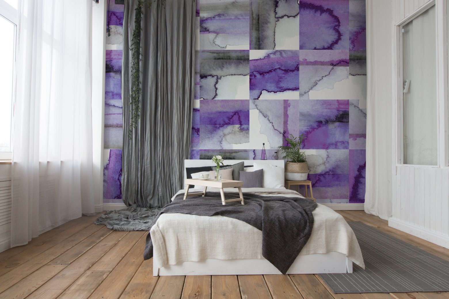 Pantone ultra violet