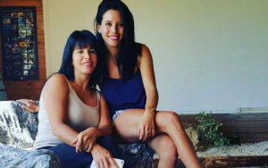 ¡Anita Alvarado y Angie regalan casa para navidad!