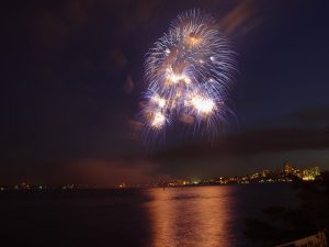 En Renca y Quilicura tendrán show pirotécnico más largo que en la Torre Entel