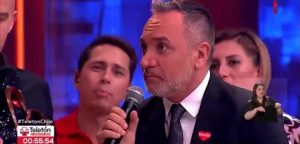 Luis Jara protagoniza nuevo chascarro con el inglés durante la Teletón