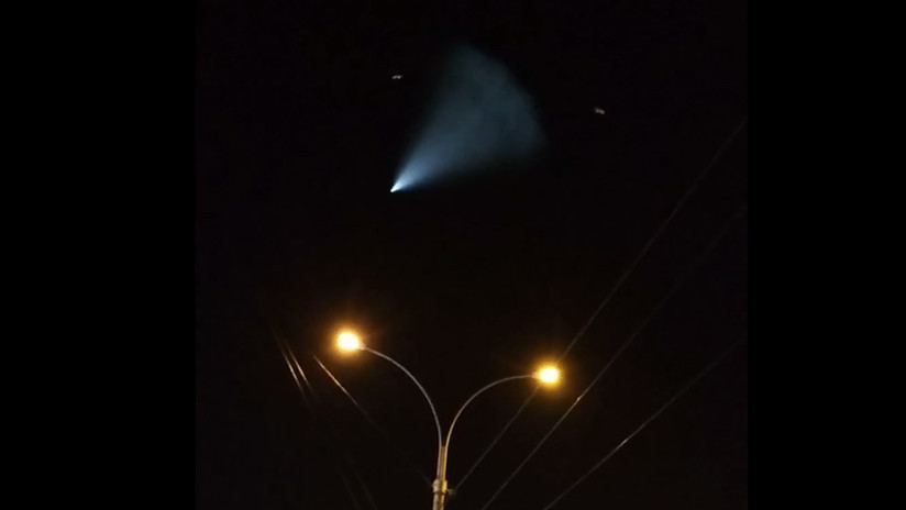 ¡Ovni sorprende a habitantes de Rusia!