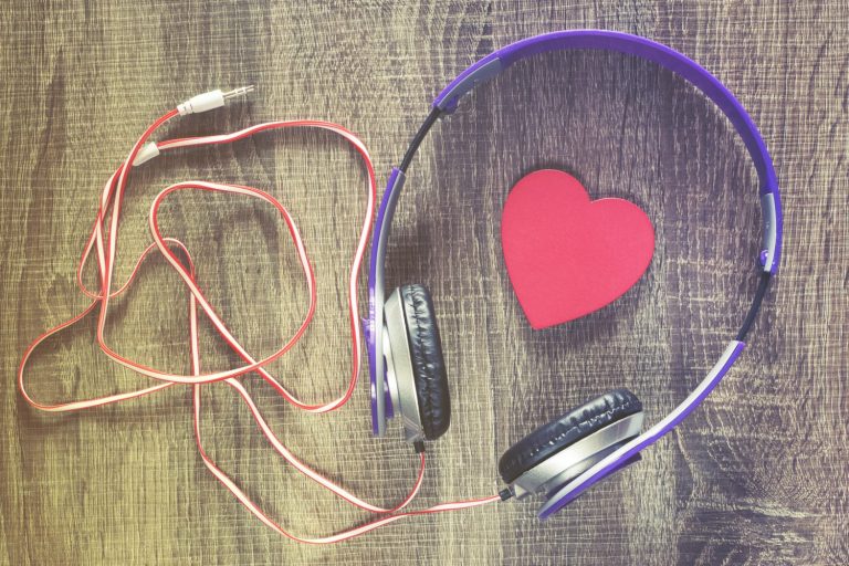 10 canciones de amor perfectas para dedicar a tu pareja