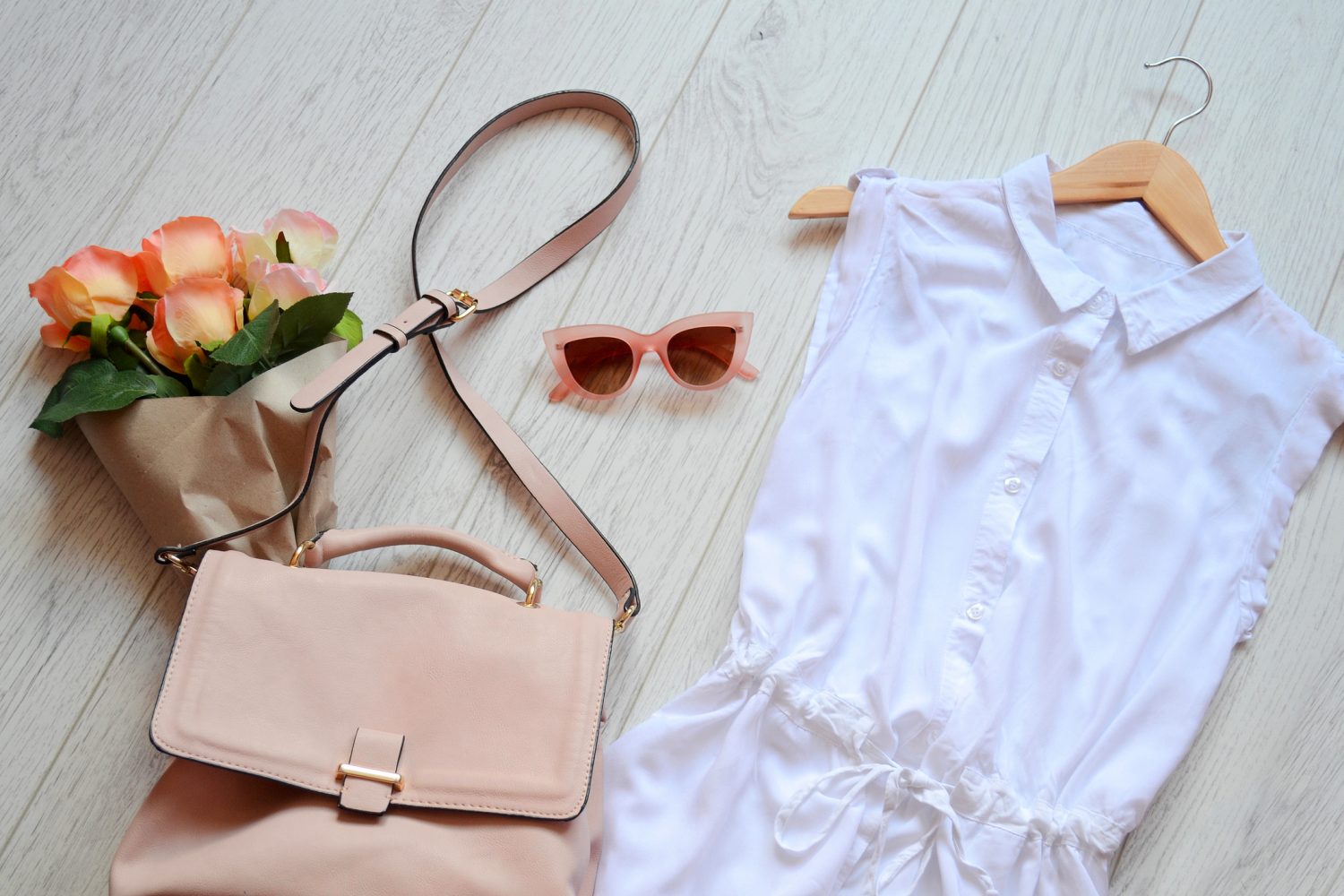 Carteras y anteojos: Estos son los accesorios que marcarán la temporada de verano