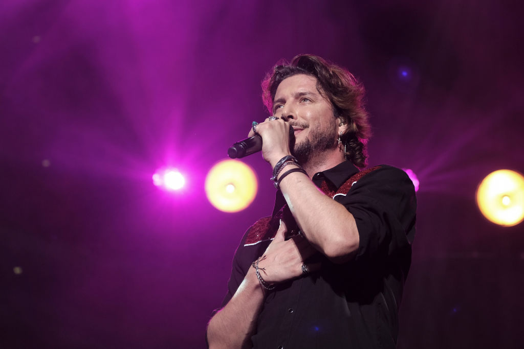 ¡Participa por un disco autografiado de Manuel Carrasco!