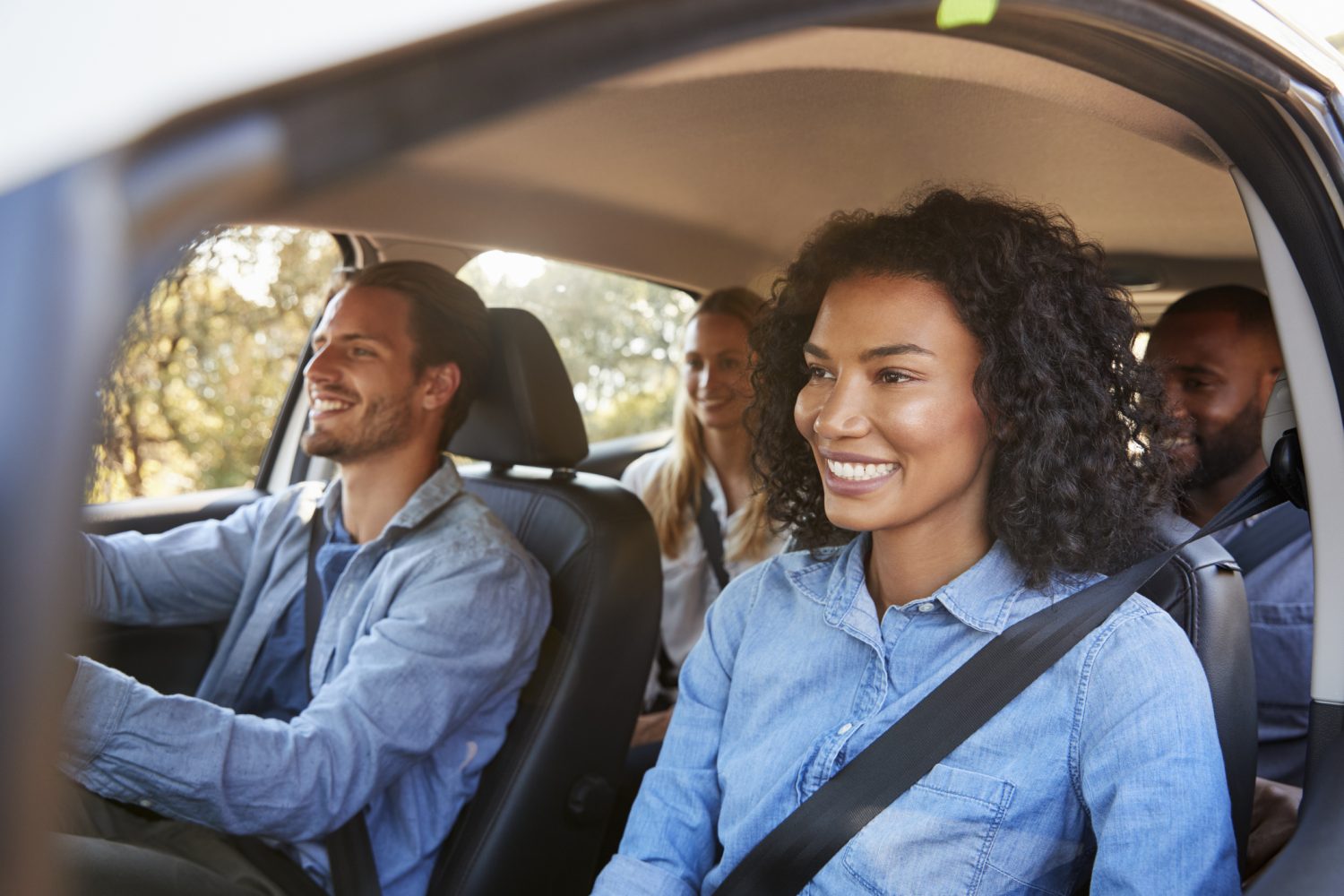 ¡Preocupante! El 83% de los pasajeros de los asientos traseros no usa