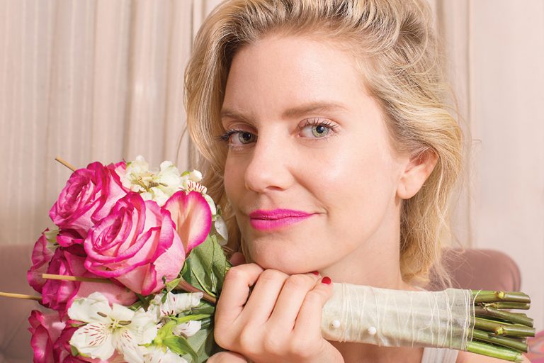 Javiera Acevedo se muestra feliz con su pareja