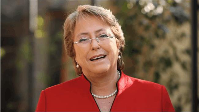 "Hay Bachelet para rato": La respuesta en Twitter de la Presidenta a un alumno que obtuvo gratuidad