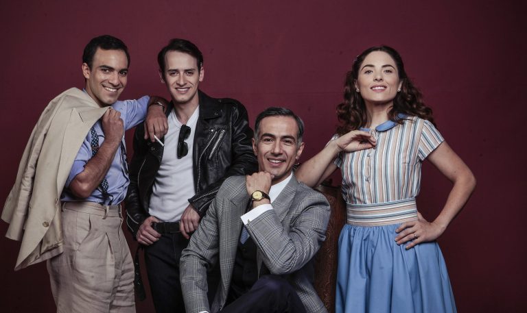 Actor de "Perdona nuestros pecados" se luce en atrevida sesión de fotos