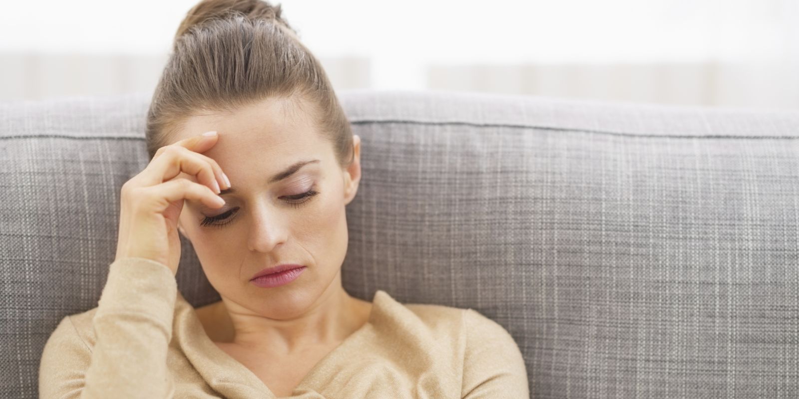 ¿Cómo afecta a tu rostro la falta de horas de sueño?