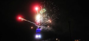Encargados explican la razón de la falla en los fuegos artificiales de la Torre Entel