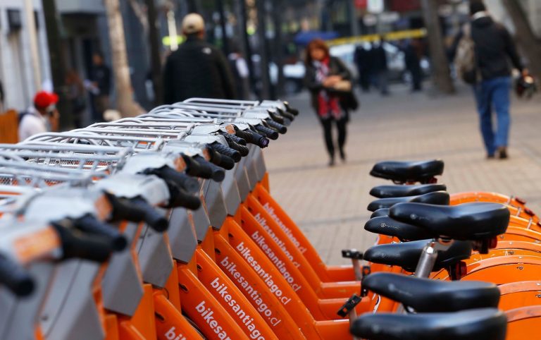 ¿Recuerdas las bicicletas naranjas que podías arrendar? ¡Ahora llegará un nuevo servicio tras la demanda del Sernac!