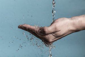 ¿Cómo cuidar el agua y reciclar? Consejos que puedes poner en práctica en tu casa