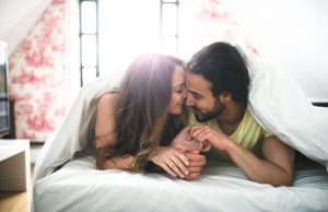 Esto es lo que les gusta en la cama a los hombres según su signo zodiacal