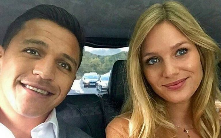 Así fue el reencuentro de Mayte Rodríguez y Alexis Sánchez en Manchester