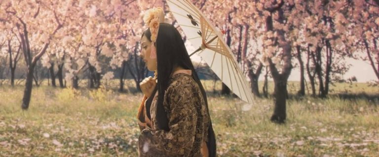 Mon Laferte estrena el videoclip de su nuevo sencillo "Antes de ti"