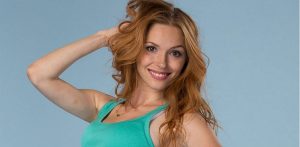 Nicole Block llegó a los 60 kilos y posa feliz en ropa interior