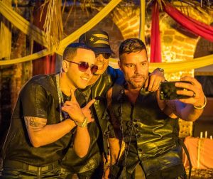 Ricky Martin sube la temperatura junto a Wisin y Yandel con su nuevo hit "Fiebre"