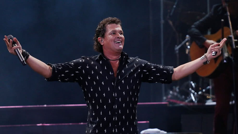 Carlos Vives literalmente subió "La Bicicleta" al escenario de la Quinta Vergara