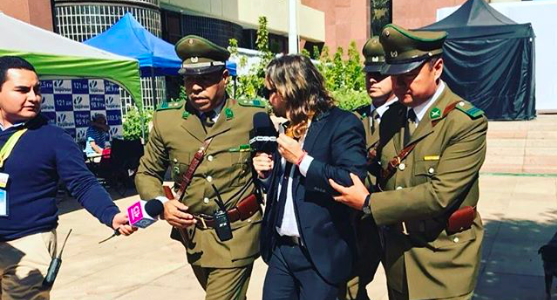 Periodista de CQC fue detenido durante el cambio de mando