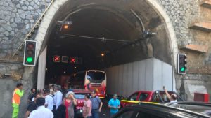 ¿Pasarás por la Ruta 68? Reabren túnel Zapata tras incendio de bus